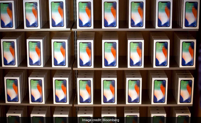 Apple Finds Foxconn Interns Worked Illegal Overtime on iPhone X