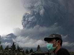 Bali Volcano: Airport Shut, 59,000 Stranded Amid 'Large Eruption' Warning