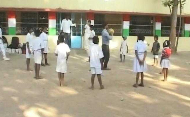 Community Policing Takes Children Of Migrant Workers To School