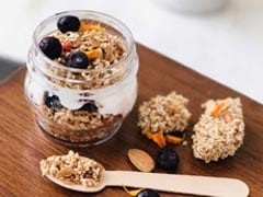 Amaranthus Granola With Lemon Yogurt, Berries And Marigold