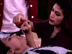 <i>Bigg Boss 11</i>, Written Update, November 29: Bandgi Kalra Chops Off Hina Khan's Hair