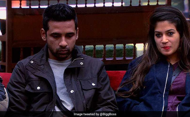 <i>Bigg Boss 11</i>, November 30: Lovers Puneesh Sharma And Bandgi Kalra In The <I>Kaalkothri</i>?