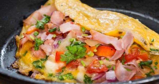 Chicken Stuffed Omelet and More: 5 Stuffed Omelet Recipes to Make Your Morning Taste Better