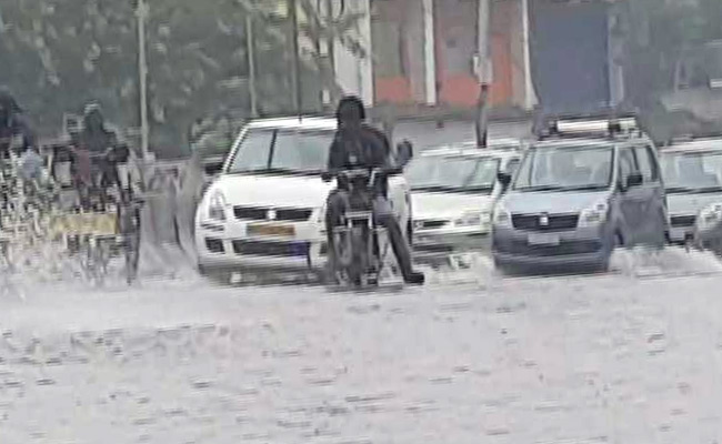 Tamil Nadu Battered By Rain, Minister Says Better Prepared Than US, UK