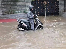 Chaos In Rain-Drenched Chennai, People Asked To Stay Home: 10 Points Chaos In Rain-Drenched Chennai, People Asked To Stay Home: 10 Points