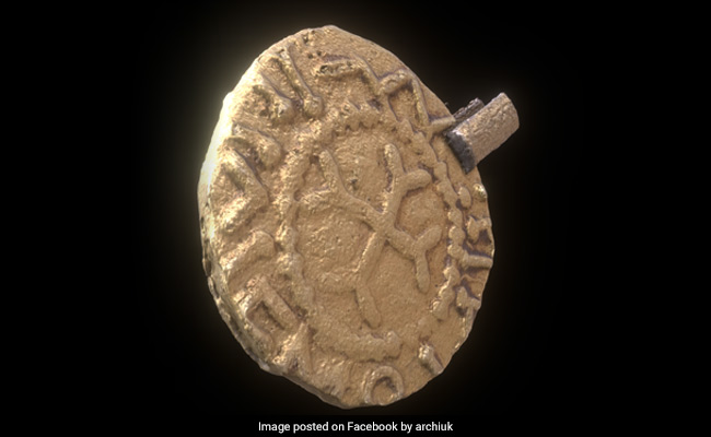 एक सिक्के ने इस शख्स को बना दिया लखपति, जानिए क्या है कीमत