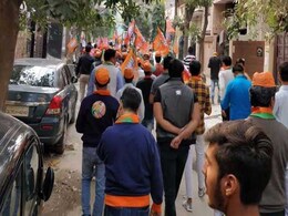 शहरी निकाय चुनाव के दूसरे चरण के आखिरी दिन उम्मीदवारों ने झोंकी पूरी ताकत, प्रचार थमा शहरी निकाय चुनाव के दूसरे चरण के आखिरी दिन उम्मीदवारों ने झोंकी पूरी ताकत, प्रचार थमा