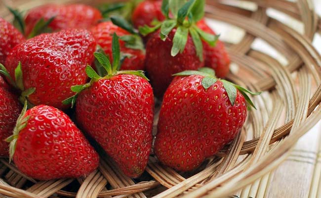 Summer Skin Care: 5 Collagen-Rich Foods For Well Nourished Skin Summer Skin Care: 5 Collagen-Rich Foods For Well Nourished Skin