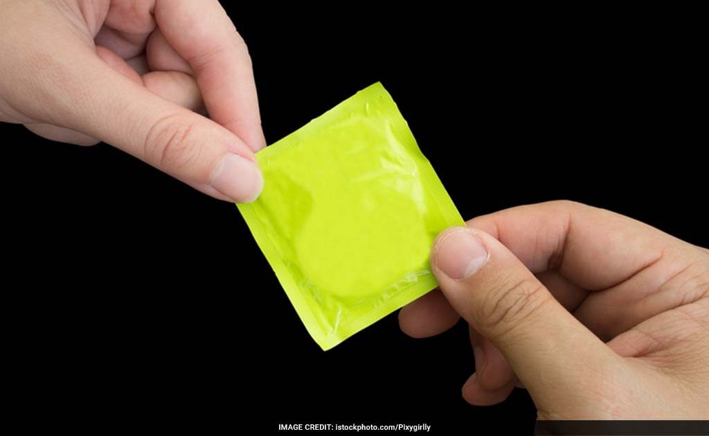 How To Correctly Use a Condom? Tips And Safety Measures