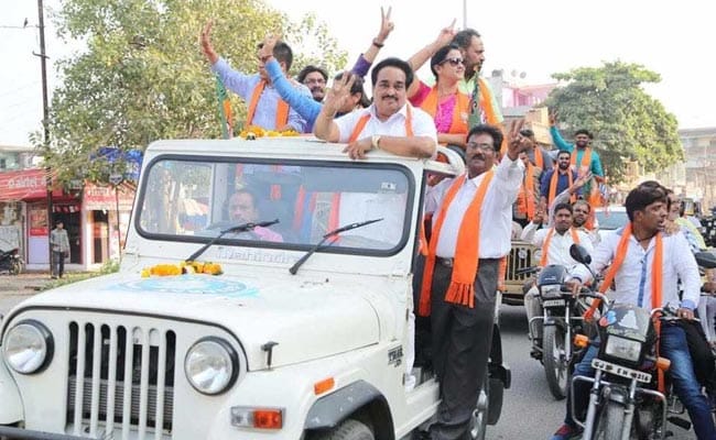 गुजरात फिर करेगा सरप्राइज? नया बीजेपी प्रदेश अध्यक्ष कब मिलेगा,  कौन लेगा सीआर पाटिल की जगह गुजरात फिर करेगा सरप्राइज? नया बीजेपी प्रदेश अध्यक्ष कब मिलेगा,  कौन लेगा सीआर पाटिल की जगह