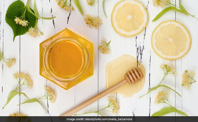 5 Hair Masks To Fight Dandruff