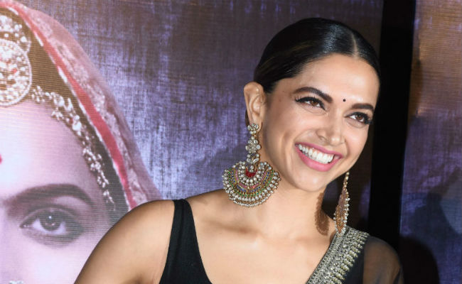 Deepika Padukone 'Can't Wait To Share' <I>Padmavati</i> With Everyone