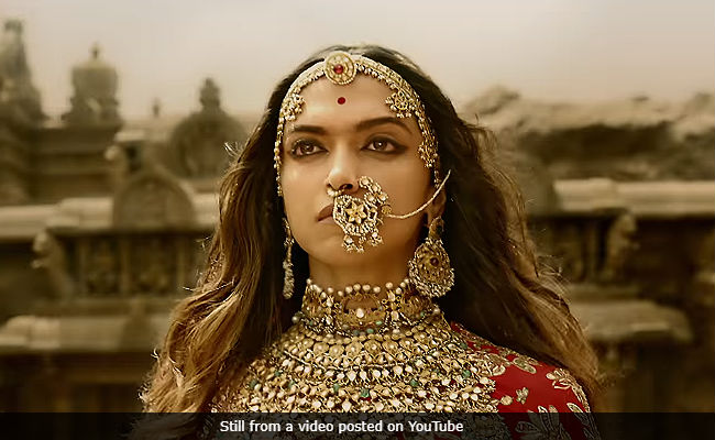 How Much Deepika Padukone's <i>Padmavati</i> Will Lose If It Doesn't Release In Rajasthan