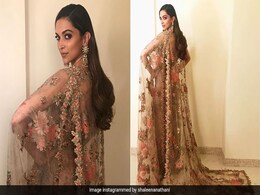 Happy Birthday Deepika Padukone: इनसे सीखें, कैसे ग्रेस और स्टाइल के साथ पहनी जाती है साड़ी Happy Birthday Deepika Padukone: इनसे सीखें, कैसे ग्रेस और स्टाइल के साथ पहनी जाती है साड़ी