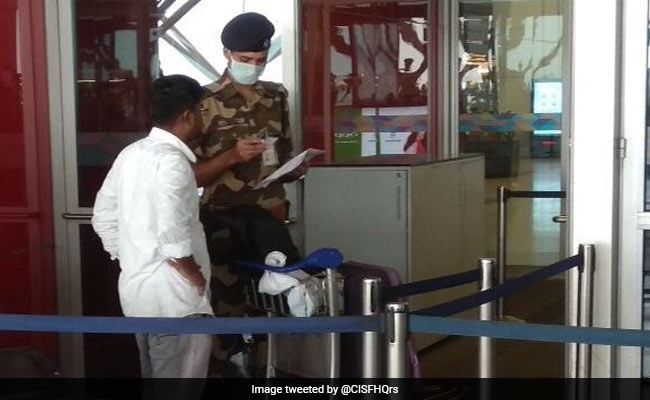Afghan Man Caught With Gold Worth Rs 1.28 Crore Delhi Airport