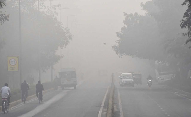 With Smog Season Looming, Pakistan Shuts Polluting Brick Kilns