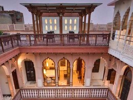 राजनीति में चर्चित रही केंद्रीय मंत्री की यह शानदार हवेली फिर सुर्खियों में राजनीति में चर्चित रही केंद्रीय मंत्री की यह शानदार हवेली फिर सुर्खियों में