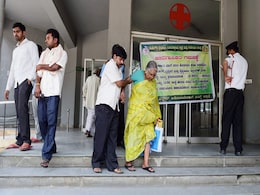 Doctors End Strike As Centre Agrees To Key Demand Over New Medical Bill: 10 Points Doctors End Strike As Centre Agrees To Key Demand Over New Medical Bill: 10 Points