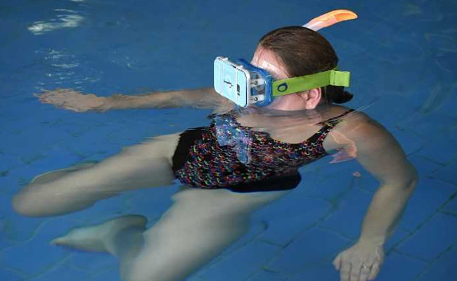 Swimming With Dolphins In Virtual Reality To Aid People With Special Needs