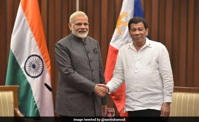 ASEAN Summit: PM Modi Meets Philippine President Rodrigo Duterte