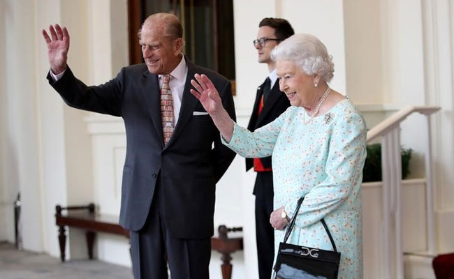 Britain's Queen Elizabeth And Prince Philip Celebrate Platinum Wedding Anniversary