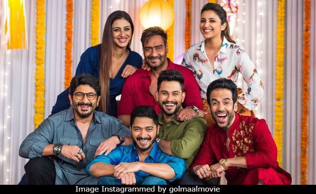 <I>Golmaal Again</i> Box Office Collection Day 24: Ajay Devgn And Gang Hit 200 Crore Jackpot