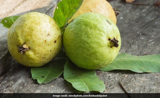 7 Best Winter Fruits For Immunity You Must Stock Up This Season