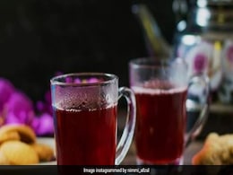 6 Reasons to Swap Your Regular Chai With Herbal Hibiscus Tea 6 Reasons to Swap Your Regular Chai With Herbal Hibiscus Tea