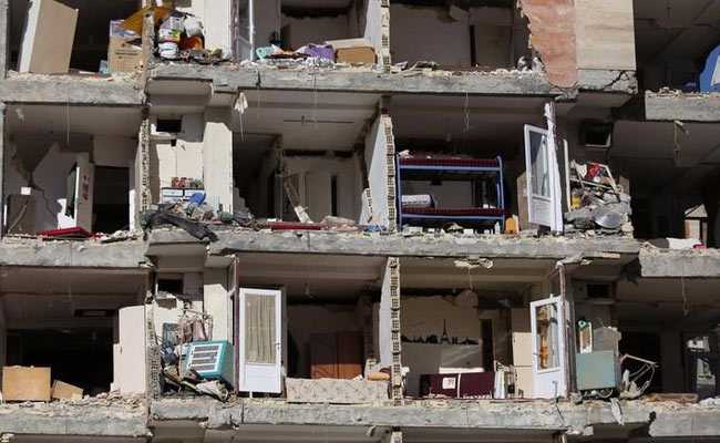 Number Of Dead From Iran Earthquake Rises To 530, More Than 8,000 Injured