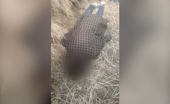 जम्मू-कश्मीर : छुट्टी पर चल रहे सेना के जवान की संदिग्ध आतंकियों ने हत्या की