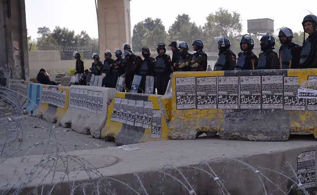 Anger Grows As Islamabad Shut Down For Nearly Two Weeks