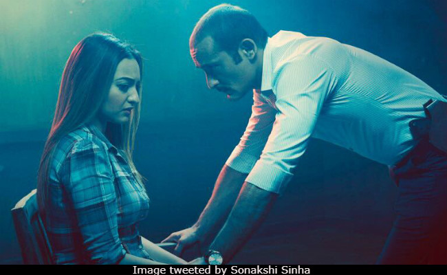 <I>Ittefaq</I> Movie Review: Sidharth Malhotra, Sonakshi Sinha, Akshaye Khanna's Movie Is Compact And Visually Classy