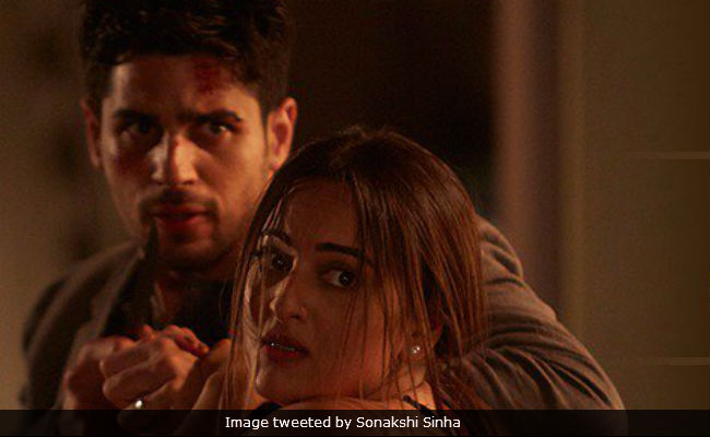 <i>Ittefaq</i> Box Office Collection Day 3: Sonakshi Sinha And Sidharth Malhotra's Film Shows 'Steady Growth' With Over Rs 15 Crore