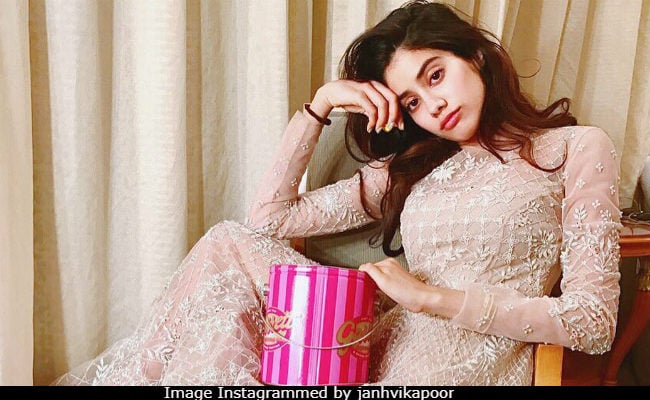 Janhvi Kapoor, Star-In-The-Making: 10 Pics From Her Now-Verified Instagram