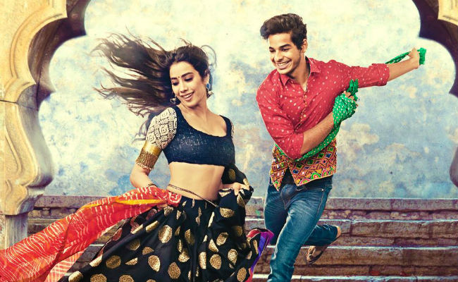 Presenting Janhvi Kapoor And Ishaan Khattar In Brand New <I>Dhadak</i> Poster