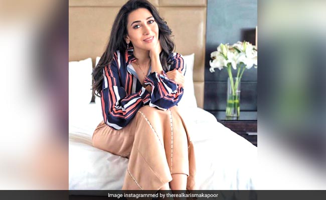 Karisma Kapoor's Love For Stripes Is Real!