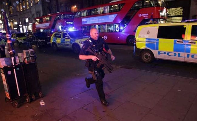 London Police Say No Evidence Of Shots Fired On Oxford Street