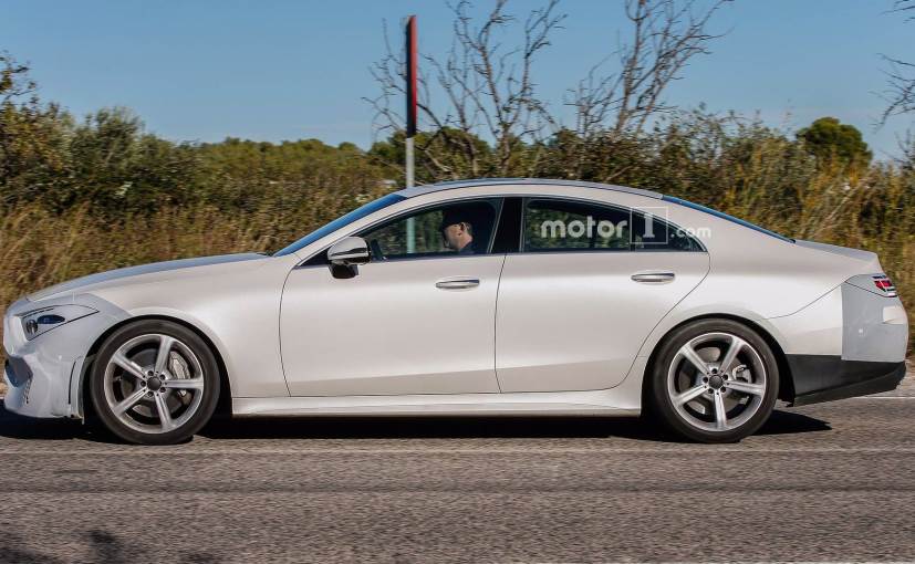 mercedes benz cls side