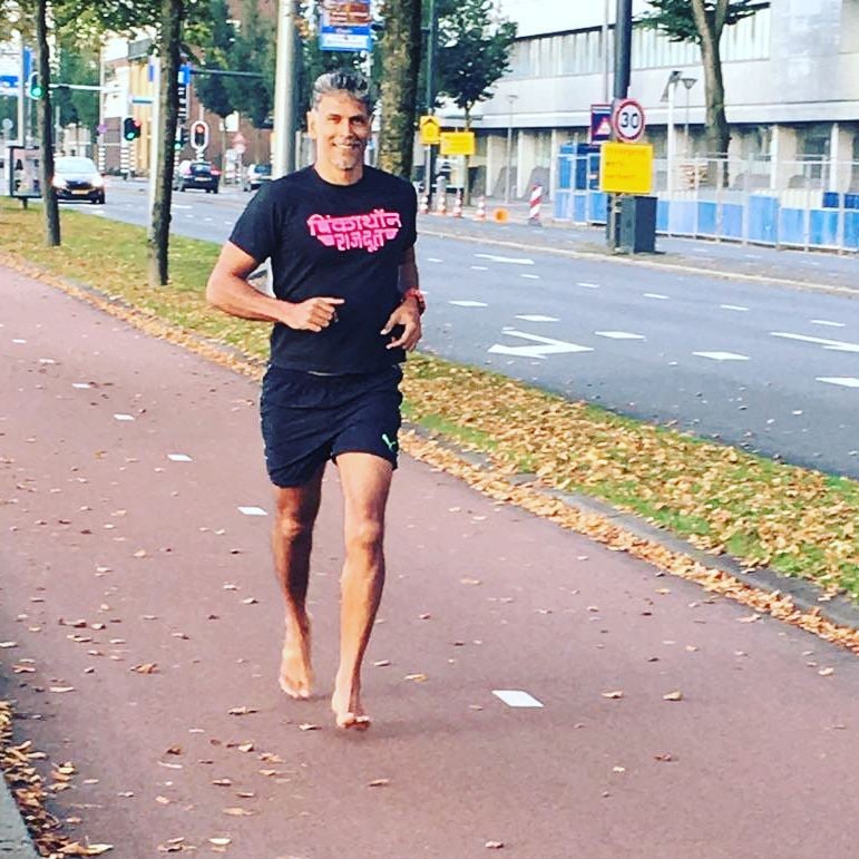 Fitness Enthusiast Milind Soman Prefers Outdoor Exercise Over Gymming,  Here's Why!