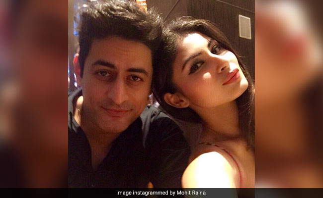 Viral: Mouni Roy And Mohit Raina's Selfie Wins The Internet