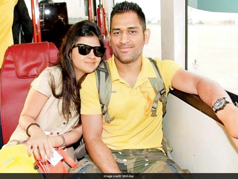 Watch Video: MS Dhoni Celebrates Wife Sakshi's 29th Birthday
