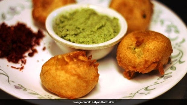 Best Maharashtrian Breakfast in Mumbai: Dont Miss These Street Corner