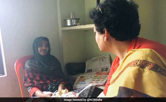 Hadiya Smiling And Safe Says Womens Panel After Visiting Kerala