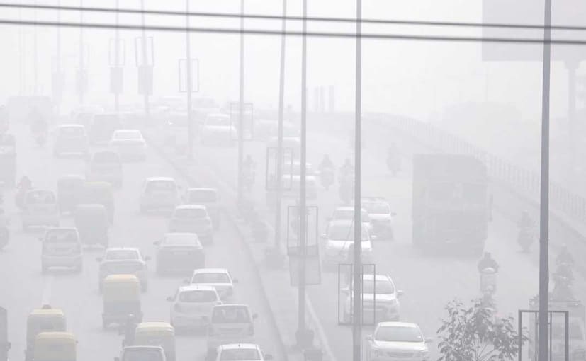 The minister said that Eastern Peripheral Expressway will be completed by January and along with Delhi- Meerut Expressway project and other projects worth Rs 40,000 crore to decongest Delhi will contribute significantly in curbing pollution.
