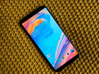 OnePlus 5, OnePlus 5T OxygenOS Open Beta Updates Bring April Security Patch, Quick Settings Shortcut, More