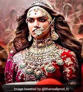 Shivraj Chouhan Says Cases Against 'Padmavat' Protestors To Be Cancelled Shivraj Chouhan Says Cases Against 'Padmavat' Protestors To Be Cancelled