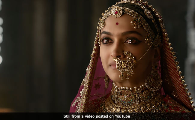 Padmavat में 300 कट! कौन रानी, कहां का राजा... सब गायब