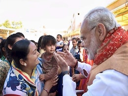 Gujaratis From Abroad Return To State To Support BJP In Coming Polls Gujaratis From Abroad Return To State To Support BJP In Coming Polls