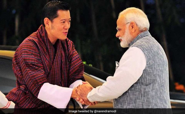 pm modi with bhutan king