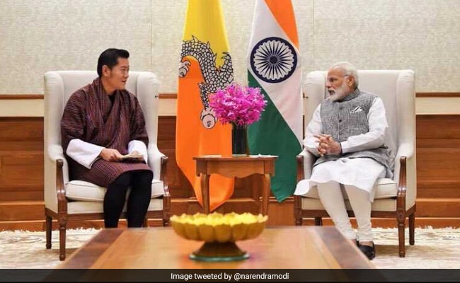 pm modi with bhutan king